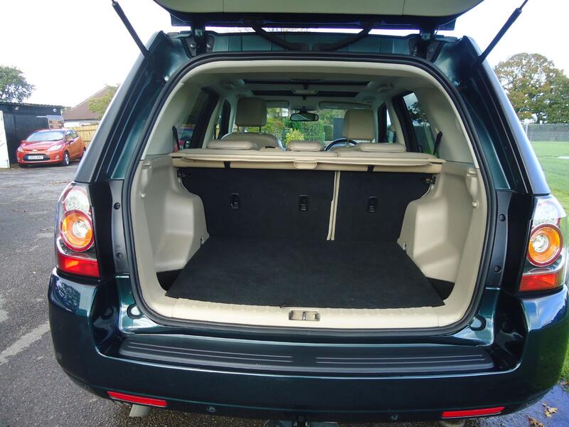 LAND ROVER FREELANDER 2 2.2 SD4 HSE Lux 2013
