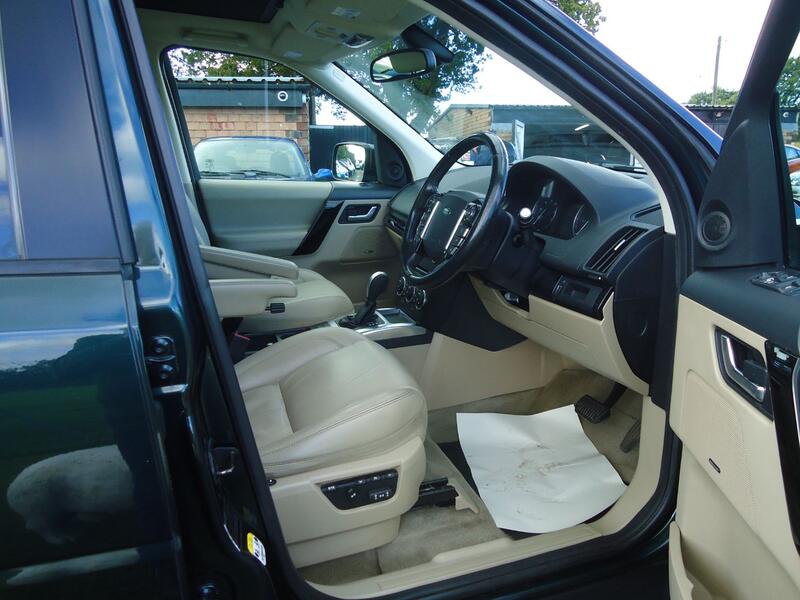 LAND ROVER FREELANDER 2 2.2 SD4 HSE Lux 2013