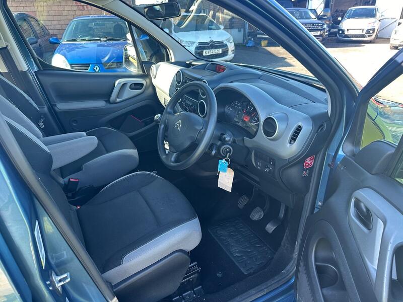 CITROEN BERLINGO 1.6 BlueHDi Feel 2016