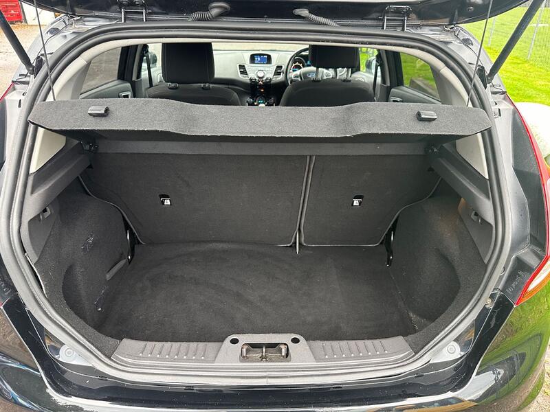 FORD FIESTA 1.5 TDCi Titanium 2012