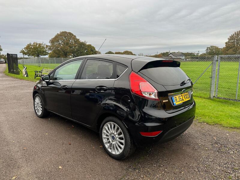 FORD FIESTA 1.5 TDCi Titanium 2012