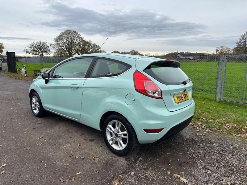 FORD FIESTA 1.3 Zetec 2016