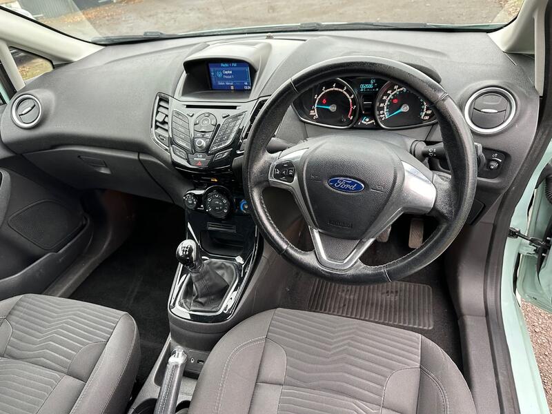FORD FIESTA 1.3 Zetec 2016
