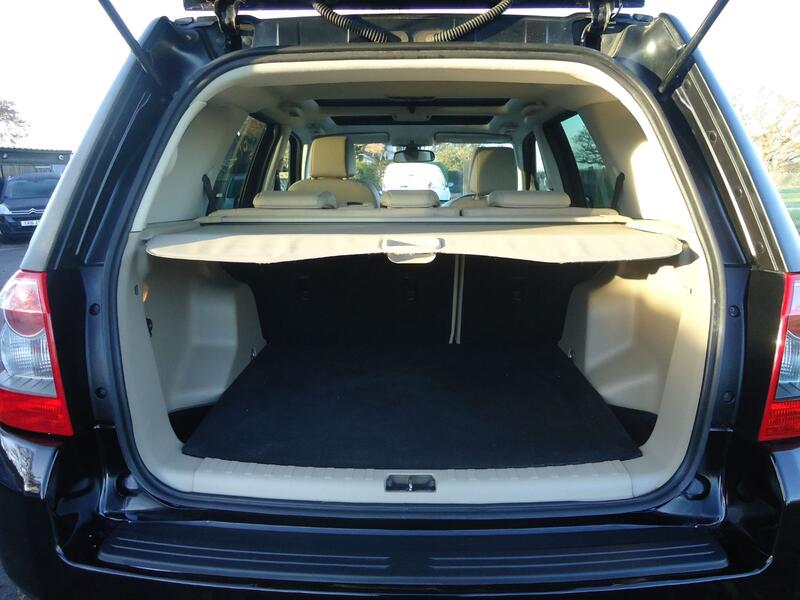 LAND ROVER FREELANDER 2 2.2 TD4 HSE 2010