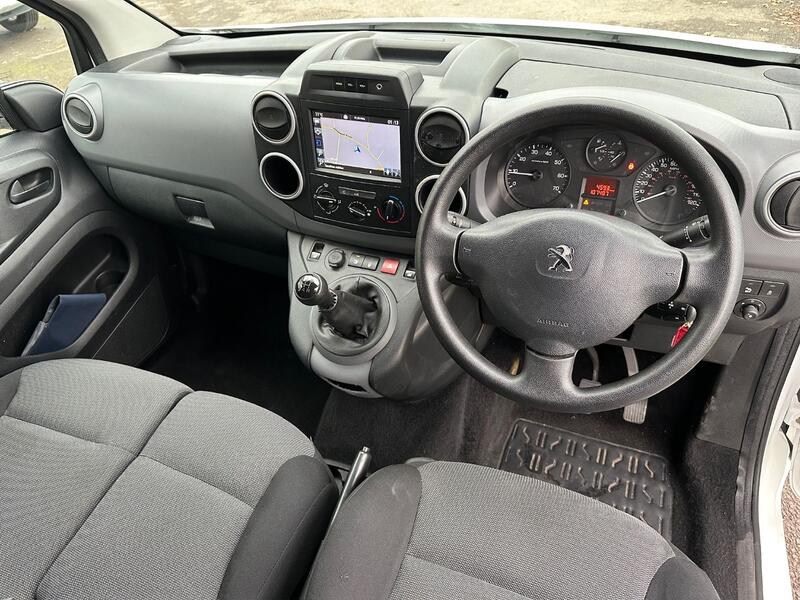 PEUGEOT PARTNER 1.6 BlueHDi 854 Professional 2018