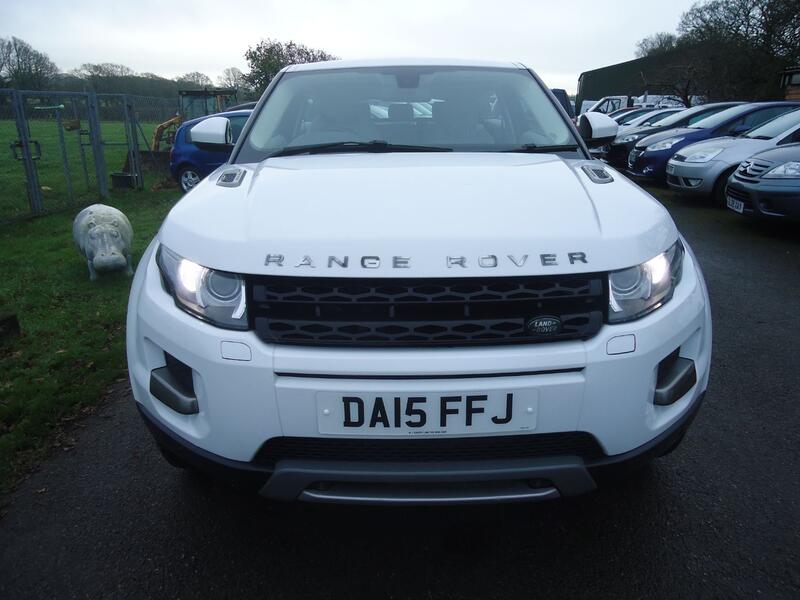 LAND ROVER RANGE ROVER EVOQUE 2.2 eD4 Pure Tech 2015