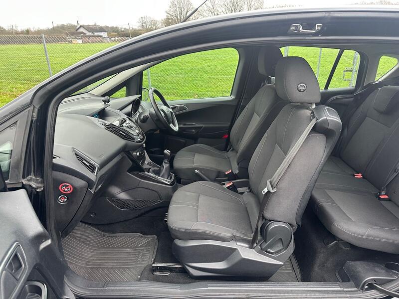FORD B-MAX 1.6 TDCi Zetec 2015