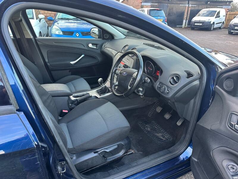 FORD MONDEO 1.8 TDCi Edge 2010