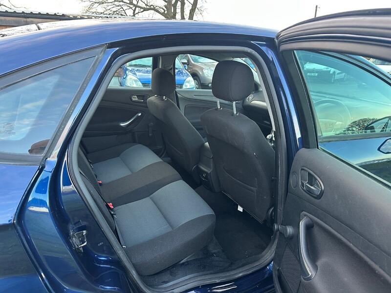 FORD MONDEO 1.8 TDCi Edge 2010