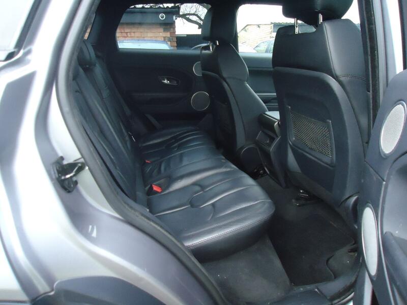 LAND ROVER RANGE ROVER EVOQUE 2.2 SD4 Pure 2012