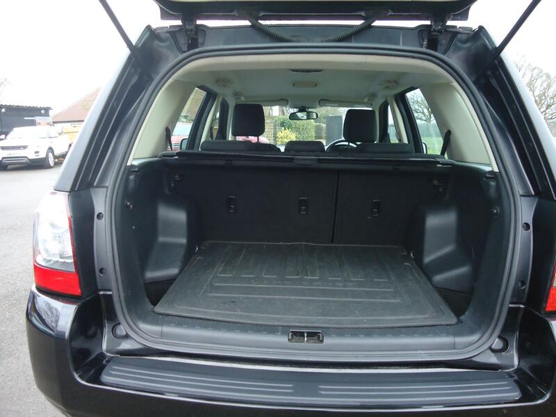 LAND ROVER FREELANDER 2 2.2 SD4 GS 2012
