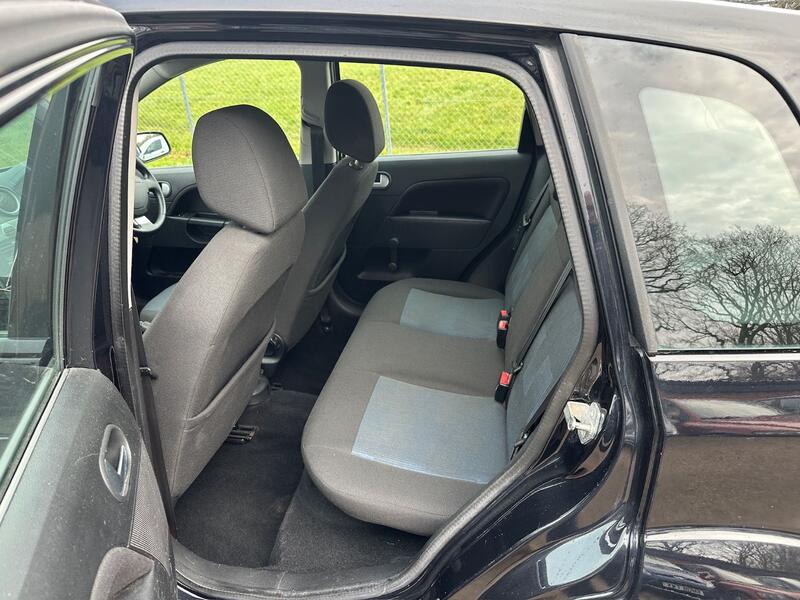 FORD FIESTA 1.4 Zetec Climate 2009