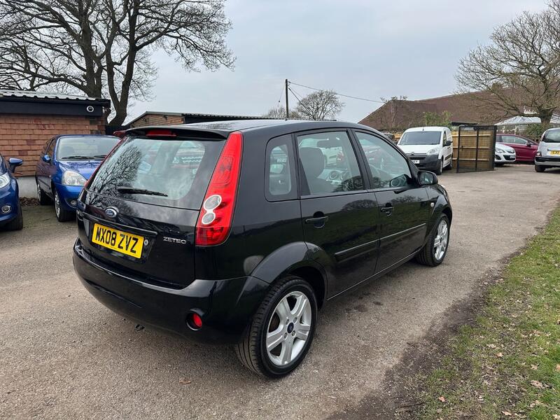 FORD FIESTA 1.4 Zetec Climate 2009