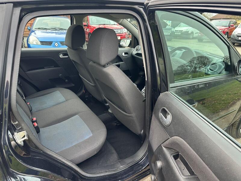 FORD FIESTA 1.4 Zetec Climate 2009