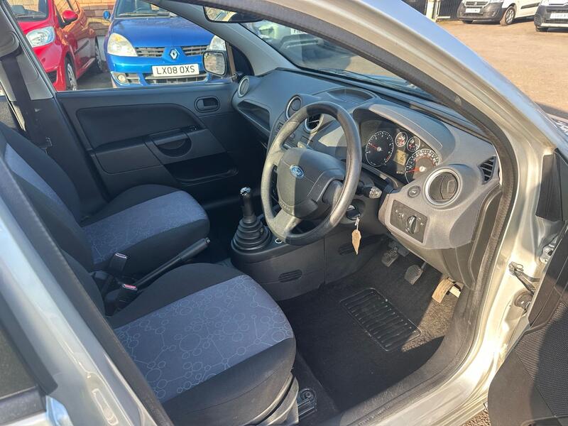 FORD FIESTA 1.3 Style 2008