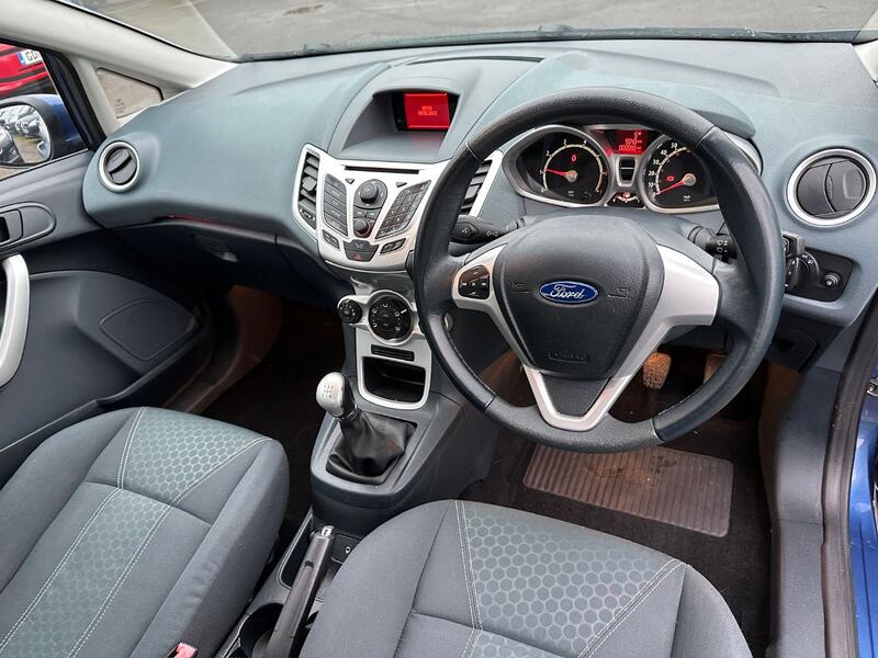 FORD FIESTA 1.3 Zetec 2009