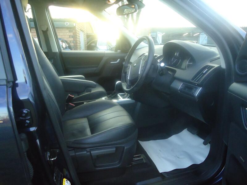 LAND ROVER FREELANDER 2 2.2 SD4 XS 2014