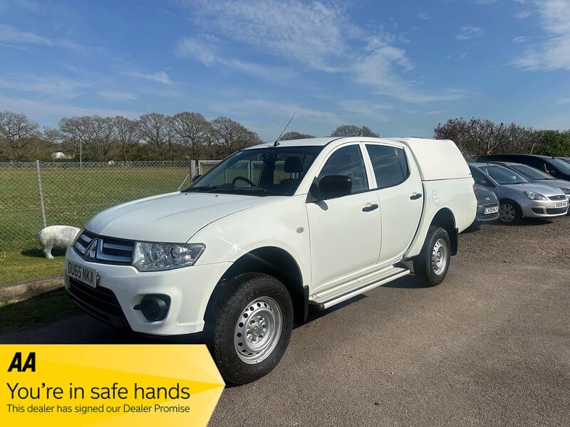 MITSUBISHI L200 2.5 DI-D 4Life 2015