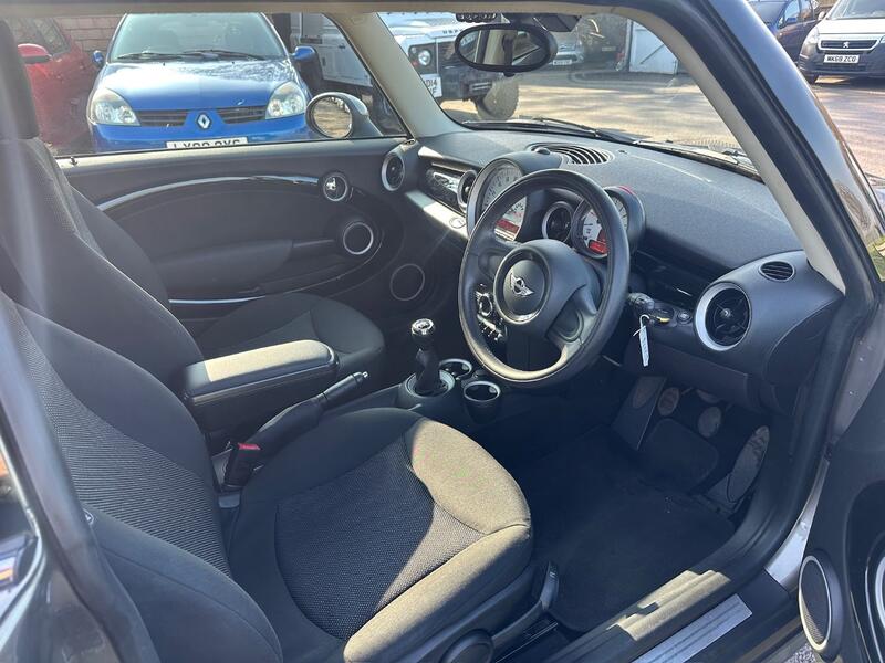 MINI HATCH 1.6 One Hatch 2013