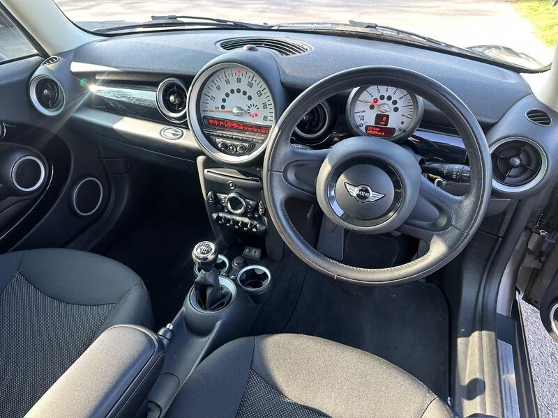 MINI HATCH 1.6 One Hatch 2013