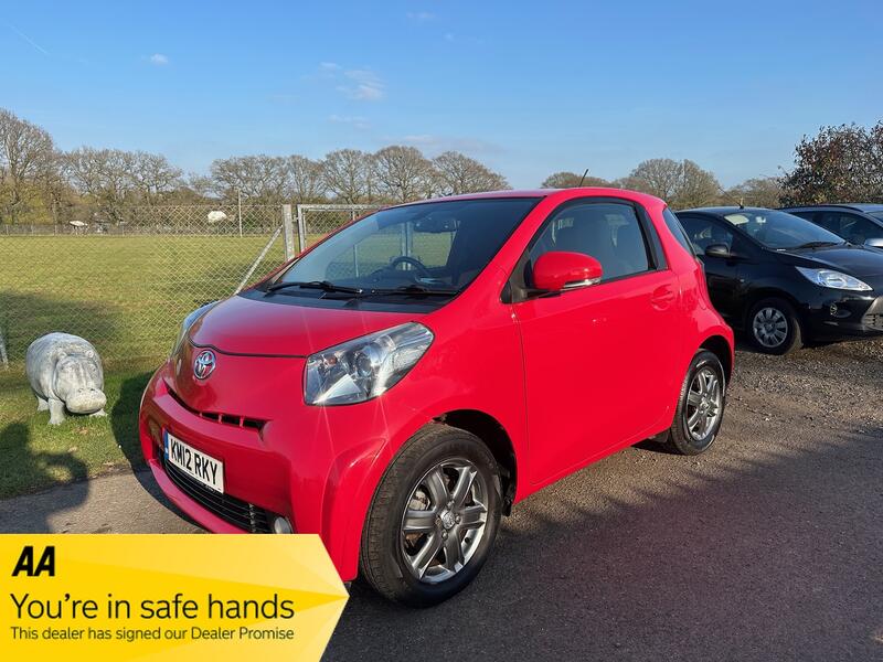 TOYOTA IQ 1.0 VVT-i 2 2012