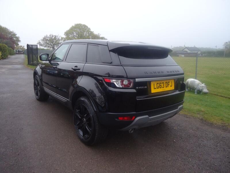 LAND ROVER RANGE ROVER EVOQUE 2.2 eD4 Pure 2013