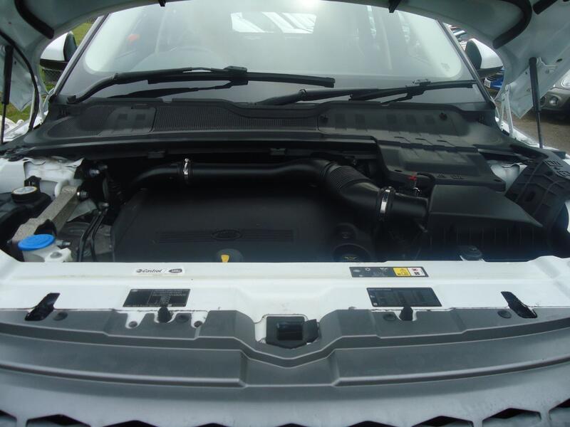 LAND ROVER RANGE ROVER EVOQUE 2.2 eD4 Pure 2015