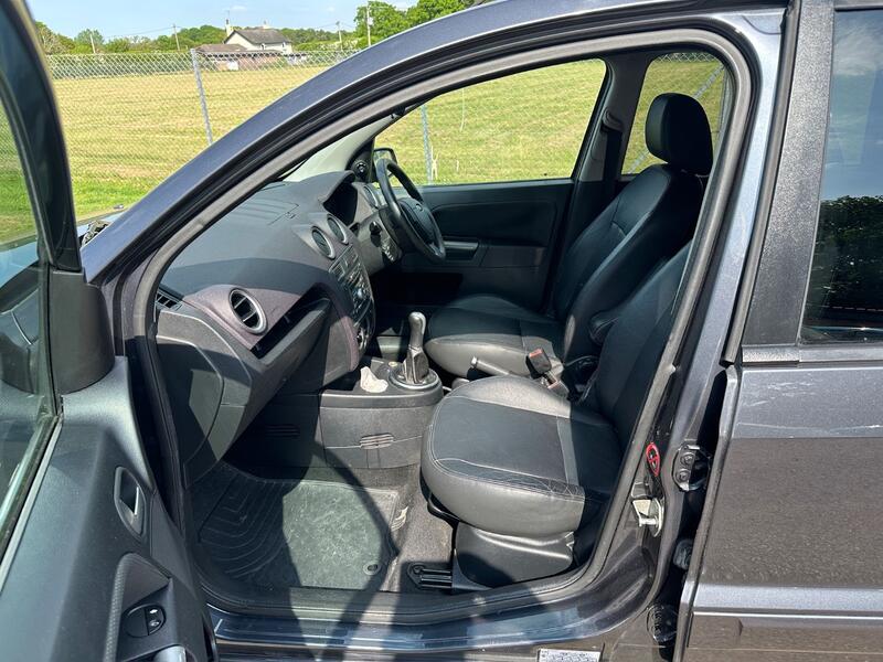 FORD FUSION 1.4 Zetec Climate 2007
