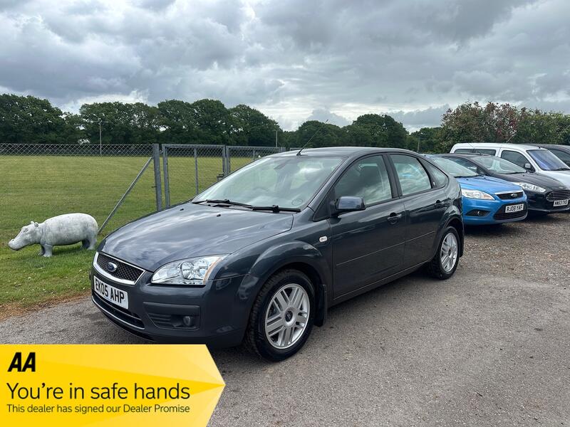 FORD FOCUS 2.0 Ghia 2005