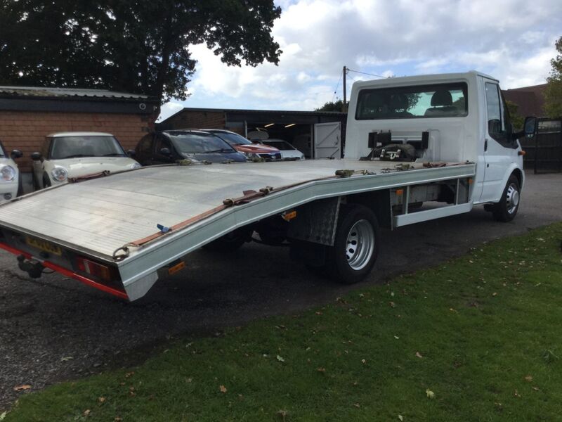 FORD TRANSIT 460  DRW RECOVERY - BEAVERTAIL TRUCK - 3.2 200 BHP - PLUS VAT - 2010